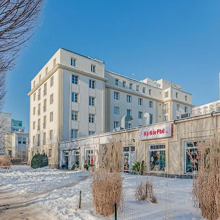 Great 56 M2, Close The Boulevard Apartment